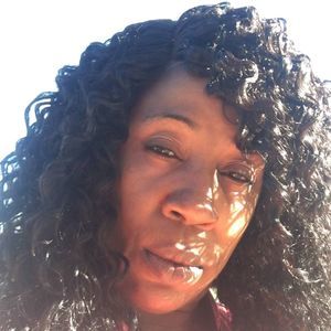 Meet your Posher, Retha